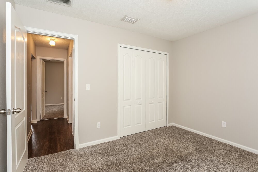 Building Photo - 11012 Snowbrook Ct