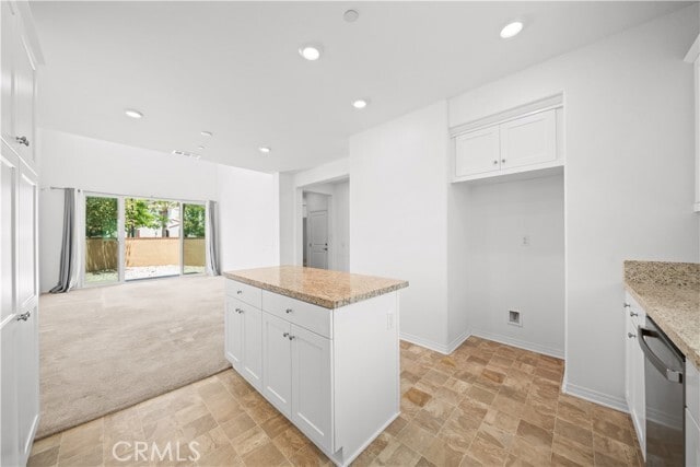 Building Photo - 16402 Traverse Wy