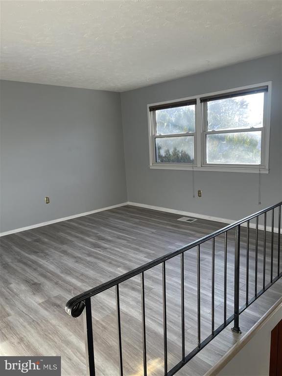 Building Photo - 3839 Halloway Cir