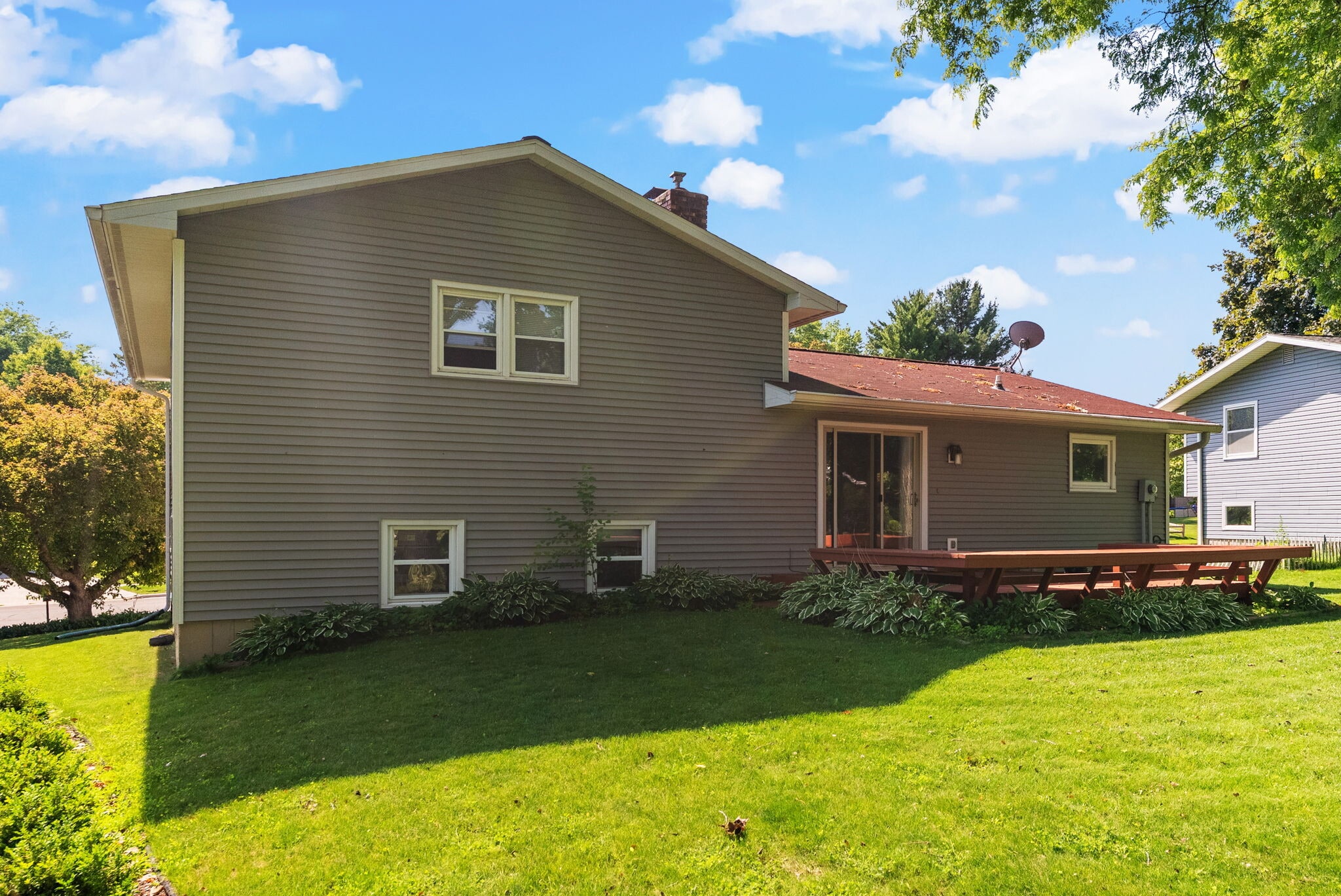 Building Photo - 3622 Rolling Hill Dr