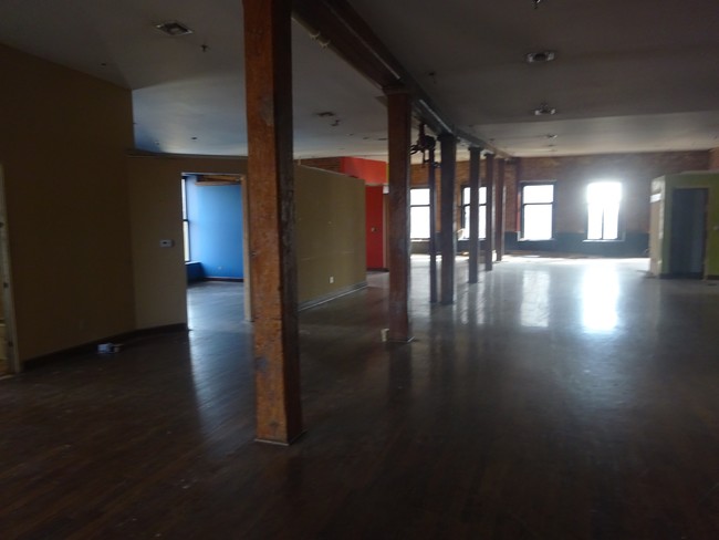 Building Photo - The Alphabet Lofts