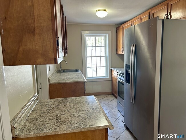 Building Photo - 4 Weekeepeemee Rd