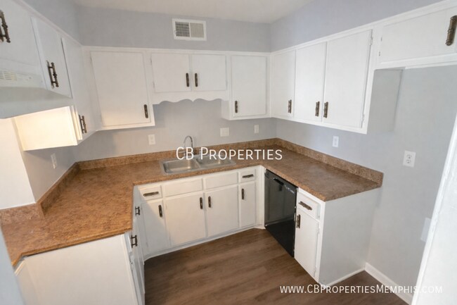 Building Photo - 6496 Frosty Leaf Dr