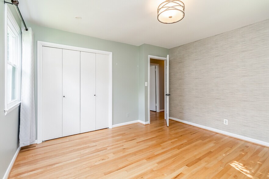 Bedroom #3 - 8727 Valleyfield Rd