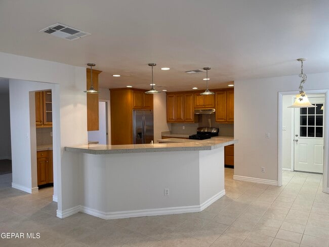 Building Photo - 1601 Charles Owens Dr