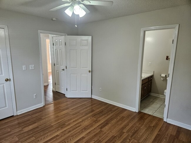 Building Photo - 809 Mason Tucker Dr