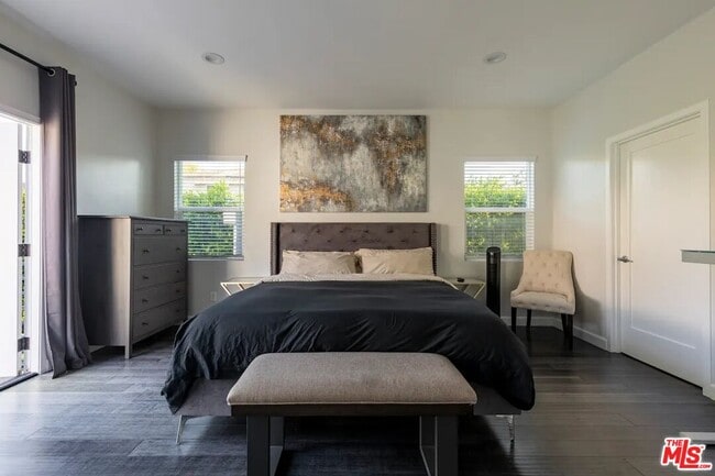 Building Photo - 1207 Reynolds Dr