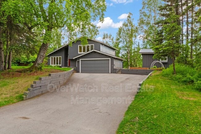 Building Photo - 10400 Lone Tree Dr