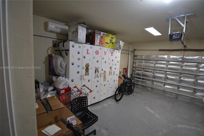 Building Photo - 3406 W 88th St
