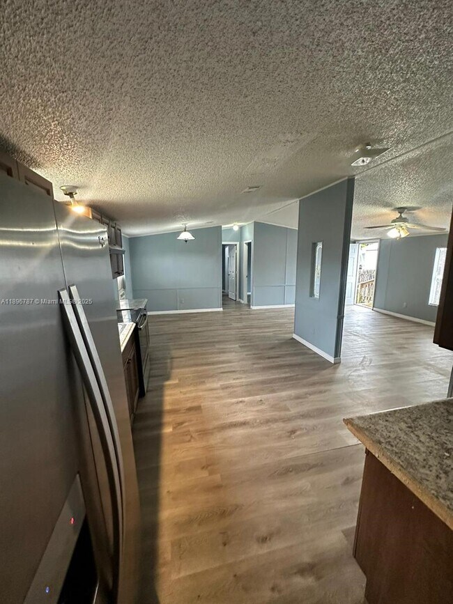 Building Photo - 11863 Atlantic Cir