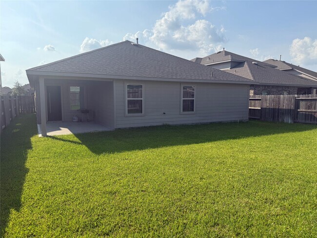 Building Photo - 15310 Dinnet Berm Dr