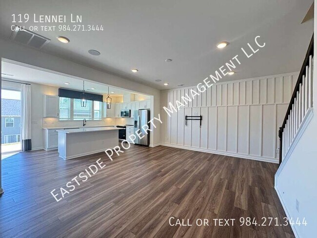 Building Photo - 119 Lennei Ln