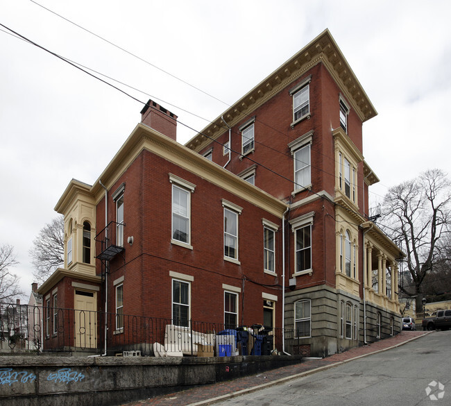 Building Photo - 110 Benefit Street Apartment Homes