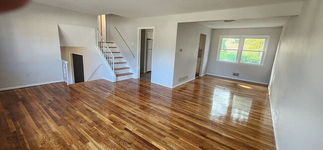 Building Photo - 700 Haven Pl