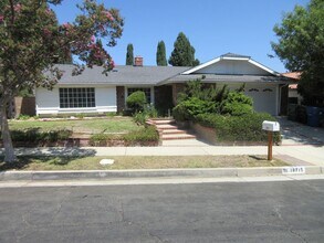 Building Photo - Duggan Property Management, Inc presents, Gorgeous home in Porter Ranch On Braemore Rd.
