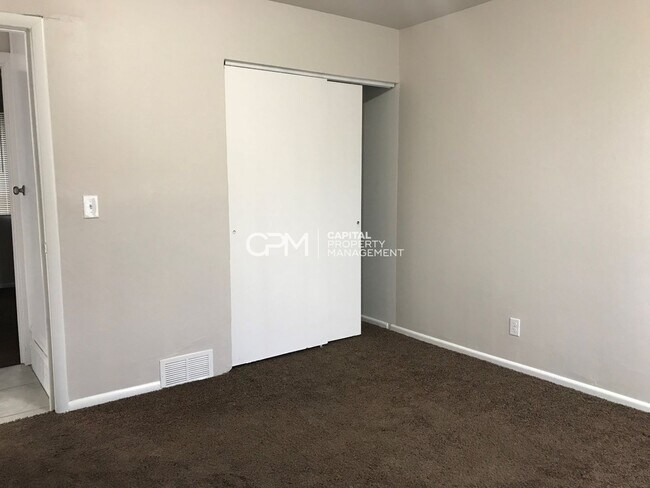 Building Photo - 3065 S 9100 W
