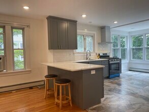 Building Photo - 134 Highland Ave