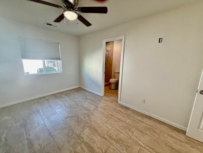 Building Photo - 52443 Tripoli Way