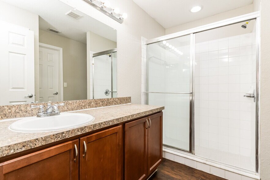 Building Photo - 2533 Bobby Lee Ln