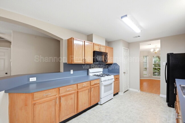 Building Photo - 3924 Highland Vale Ct