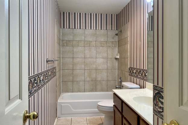 Building Photo - 6102 Prince Charles