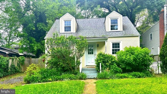 Primary Photo - 10202 Grant Ave