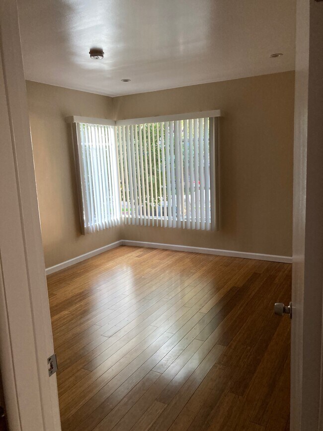 Building Photo - 1760 El Cerrito Pl