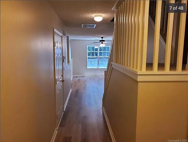 Foyer Area View - 9906 Birch Knoll Ct
