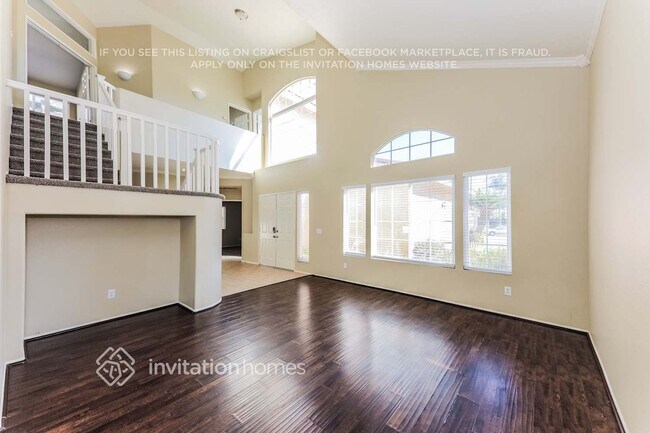 Building Photo - 23842 Sweet Pea Ct