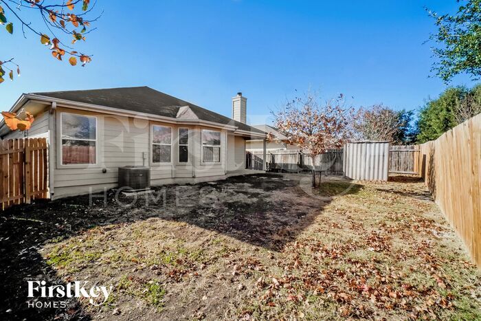 Building Photo - 4000 Whisper Ridge