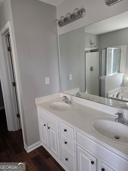 Building Photo - 2432 Black Forest Dr