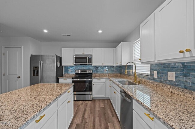 Building Photo - 27 Bird Dog Dr