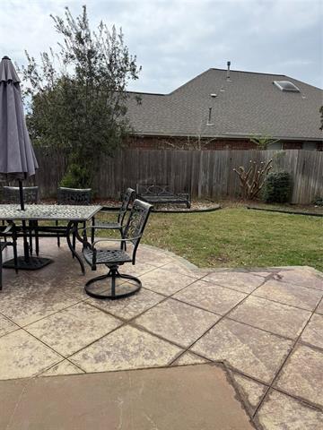 Building Photo - 6404 Parkside Dr