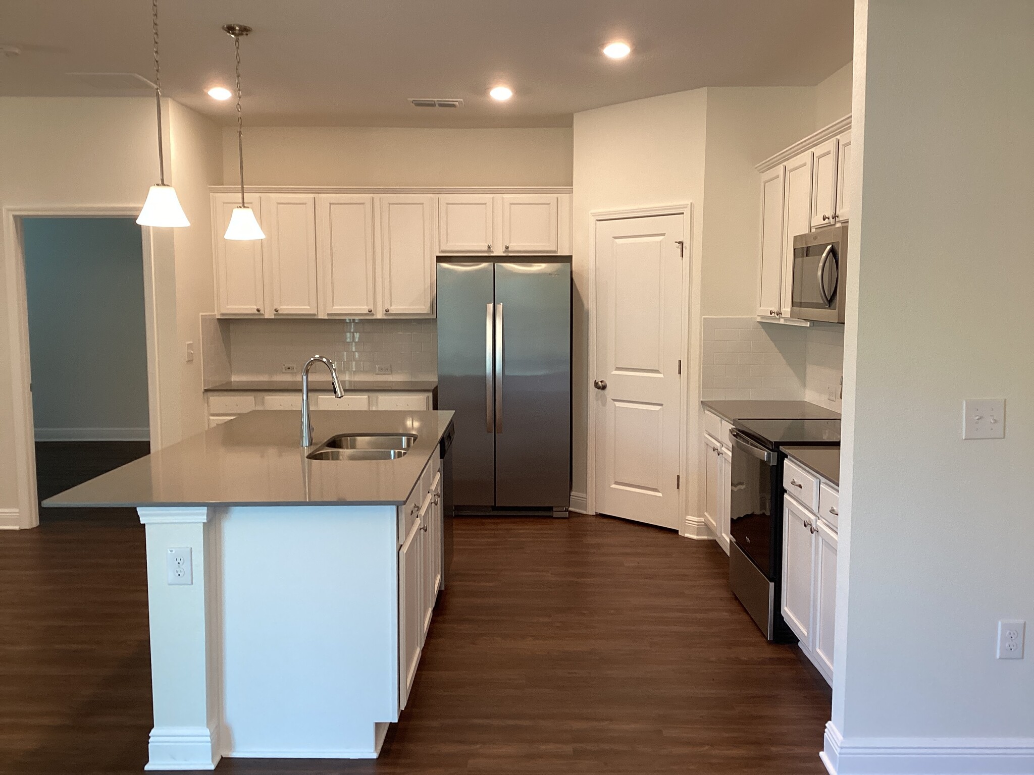 Building Photo - 20363 Calla Lily Dr