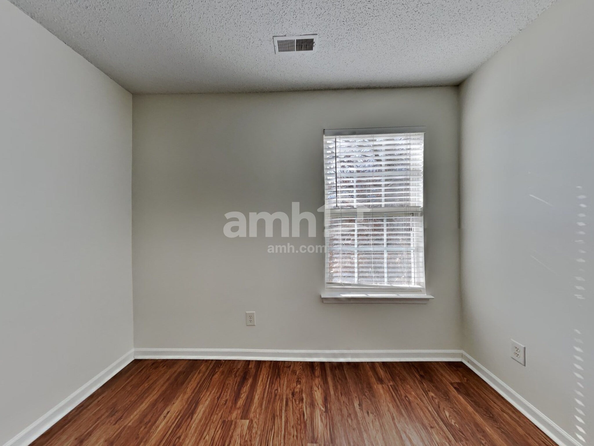 Building Photo - 109 Peterborough Dr