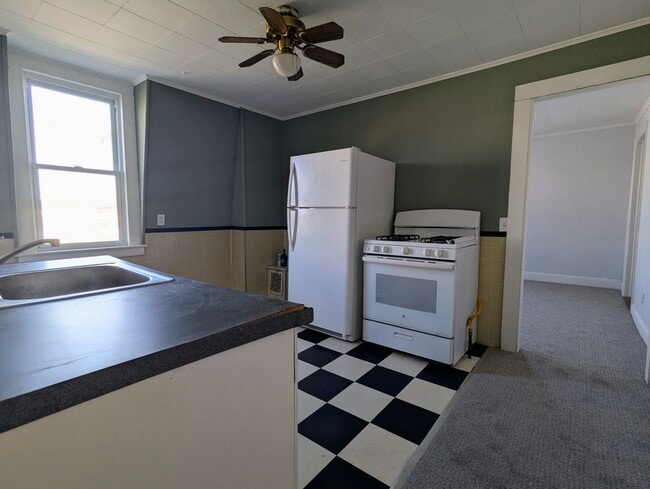 Building Photo - 45 White St