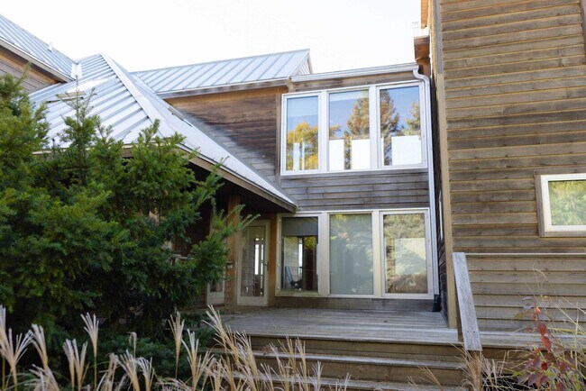 Building Photo - 11988 Cabana Shores Dr