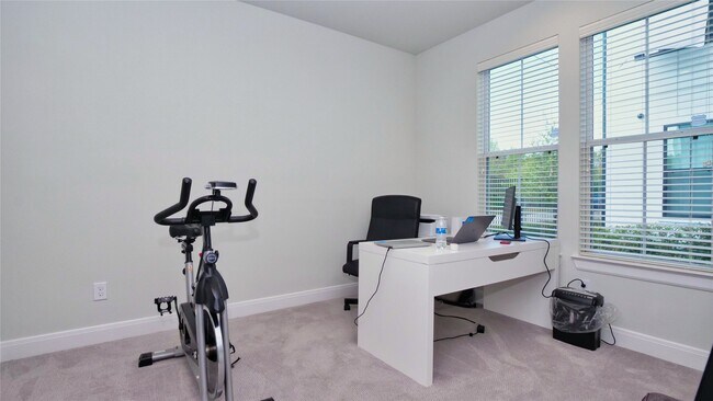 Building Photo - 2720 Grand Fountains Dr