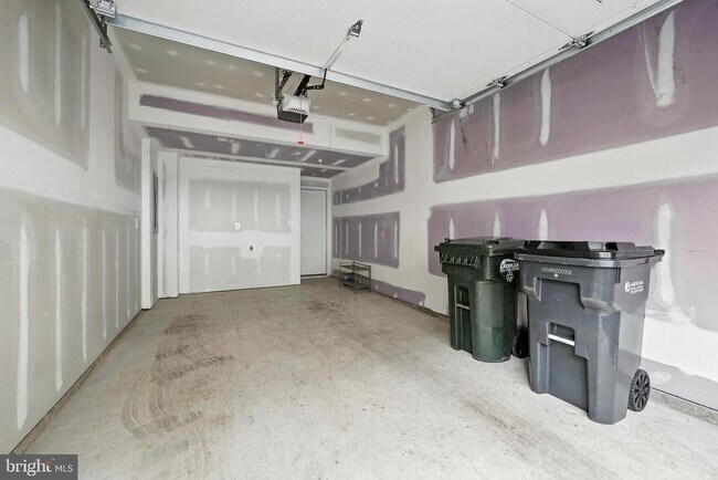 Building Photo - 7548 Sawyer Farm Wy