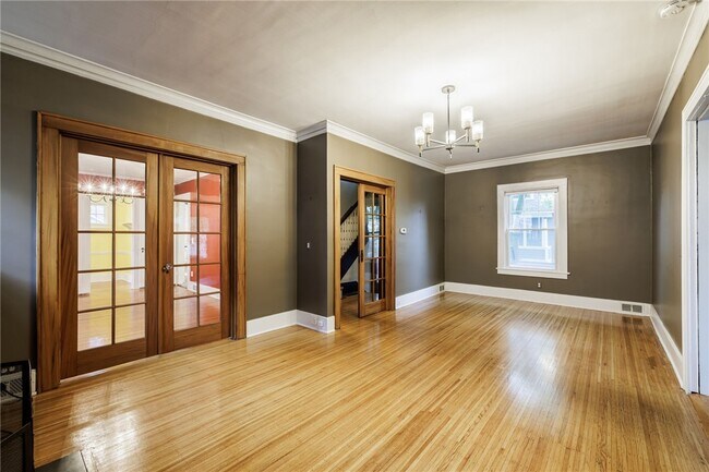 Building Photo - 100 Highland Ave