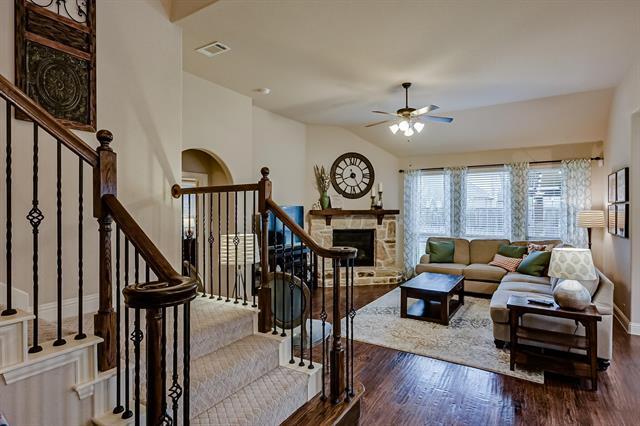 Building Photo - 3120 Pampa