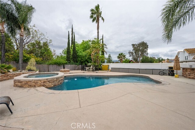 Building Photo - 2982 La Vista Ave