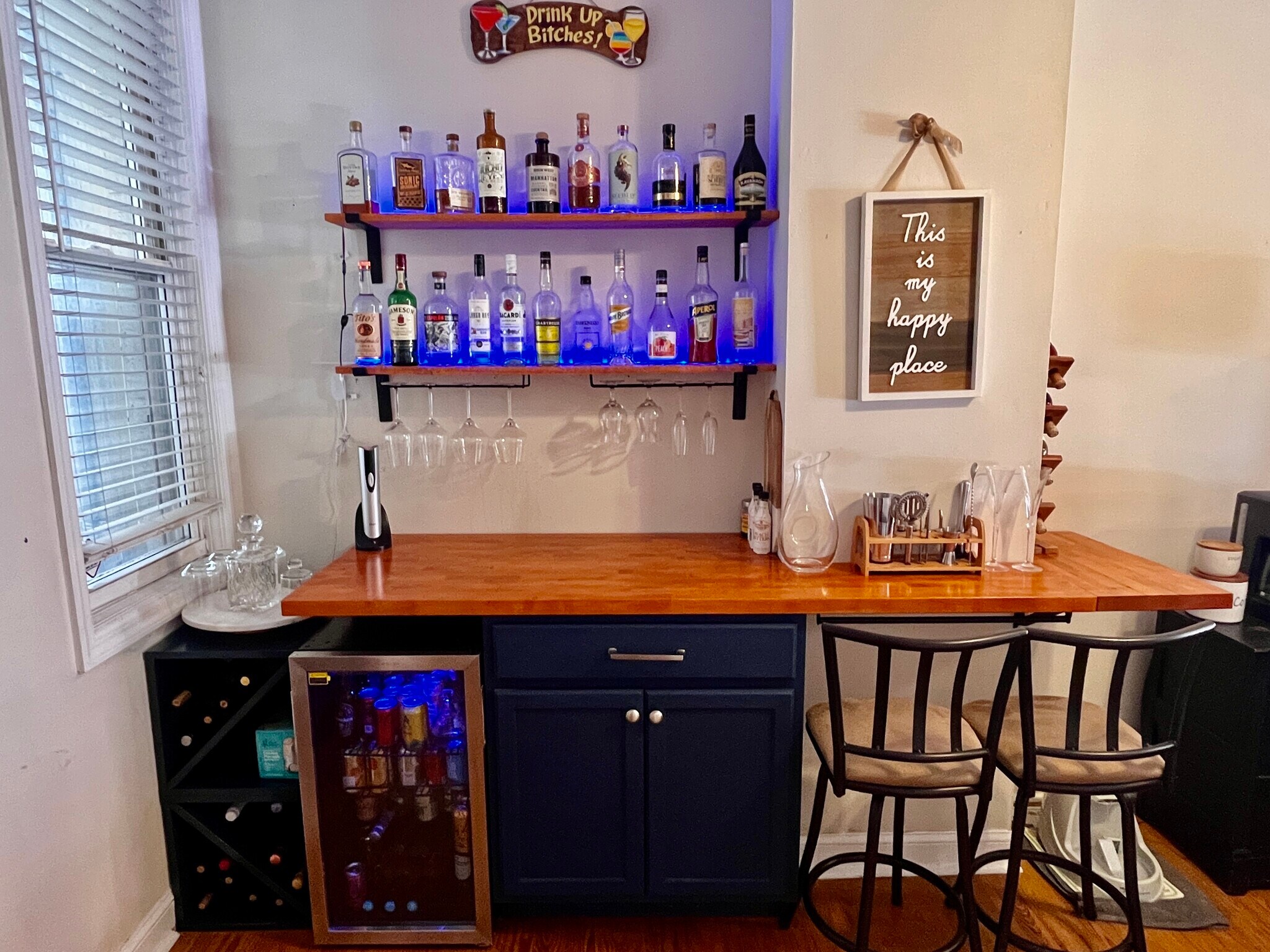 Custom Built in bar - 924 S Ellwood Ave