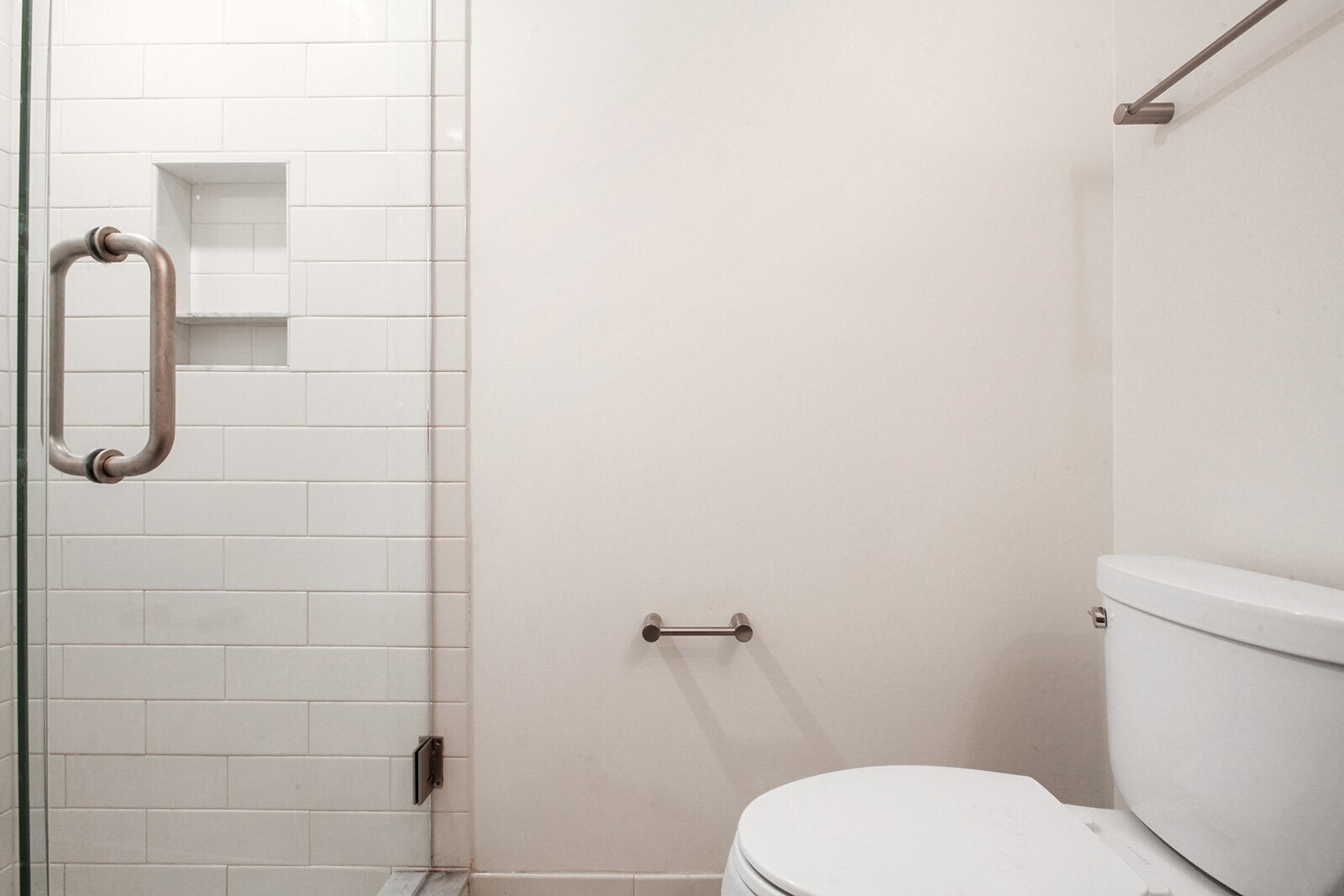 Building Photo - 1215 Louisiana Ave