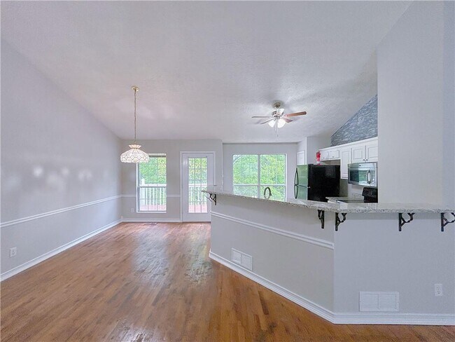 Building Photo - 3342 Windpointe Ct