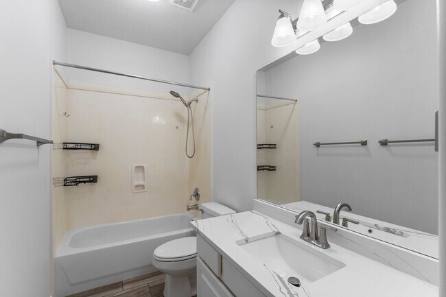 Building Photo - 2333 Stableridge Dr