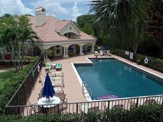 Building Photo - 815 Boynton Beach Blvd