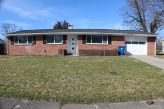 Building Photo - 1710 N Harbison Ave