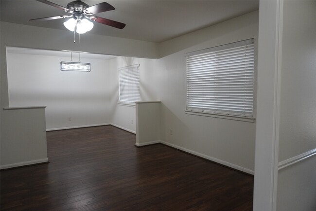 Building Photo - 10703 Wickersham Ln