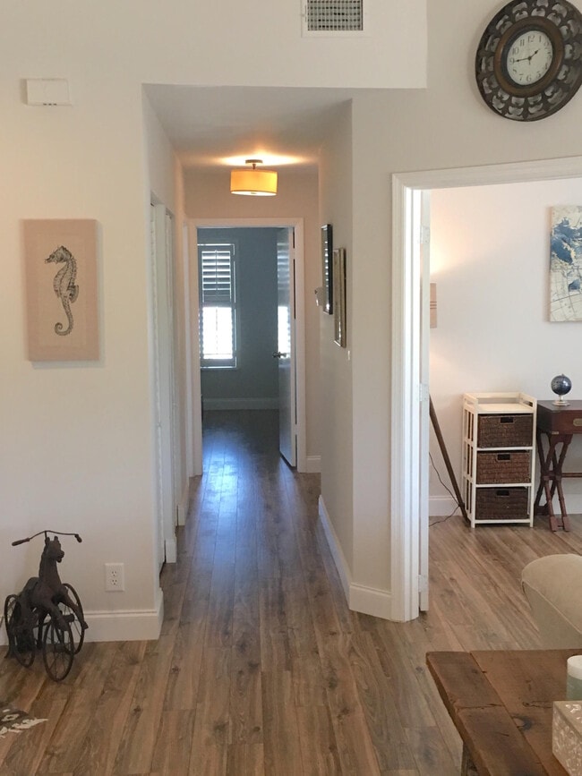 Building Photo - 2569 Bedford Mews Dr